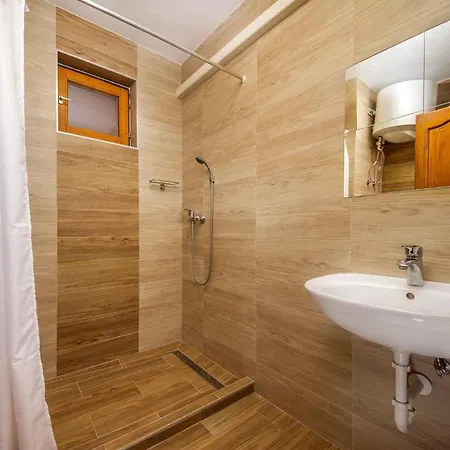 In - Balaton 19491 Balatonmáriafürdő