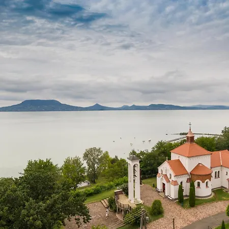 Ferienhaus In - Balaton 19491 Balatonmáriafürdő